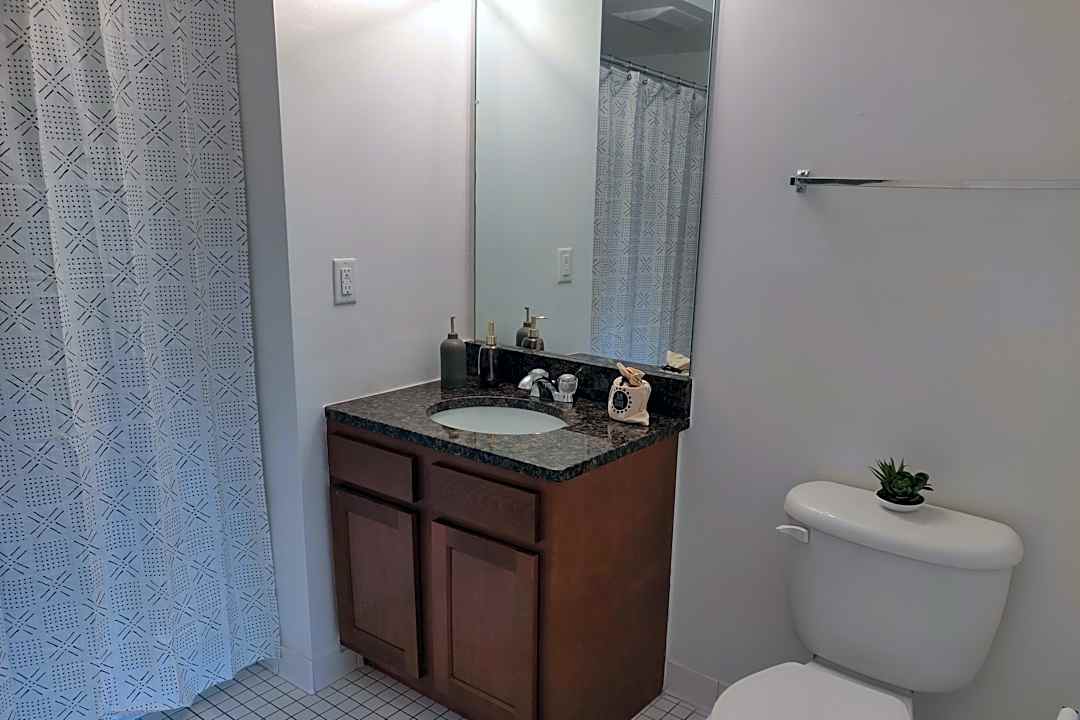 Honey Creek - 1786 Honey Lane Greenwood In Apartments For Rent Rentcom