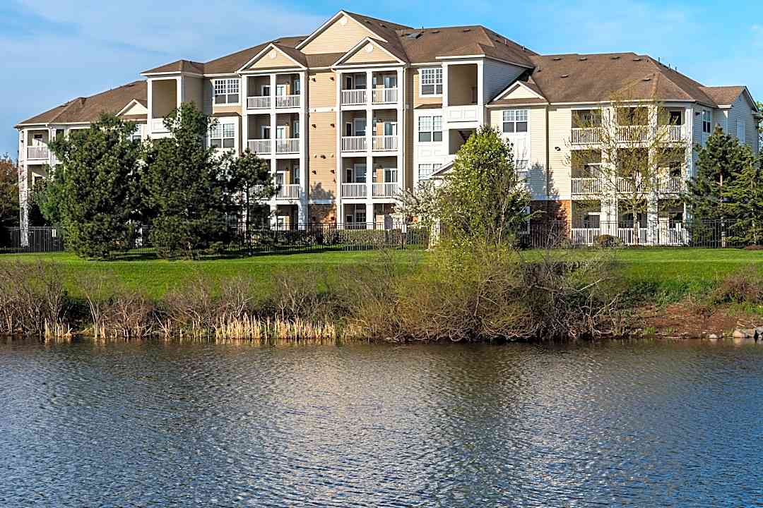 The Ashborough Apartments 20155 San Joaquin Ter Ashburn Va Apartments For Rent Rent Com
