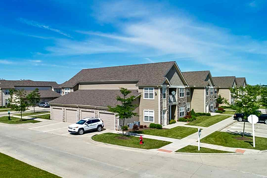 the village at cobblestone court 1380 legacy dr painesville oh apartments for rent rent com