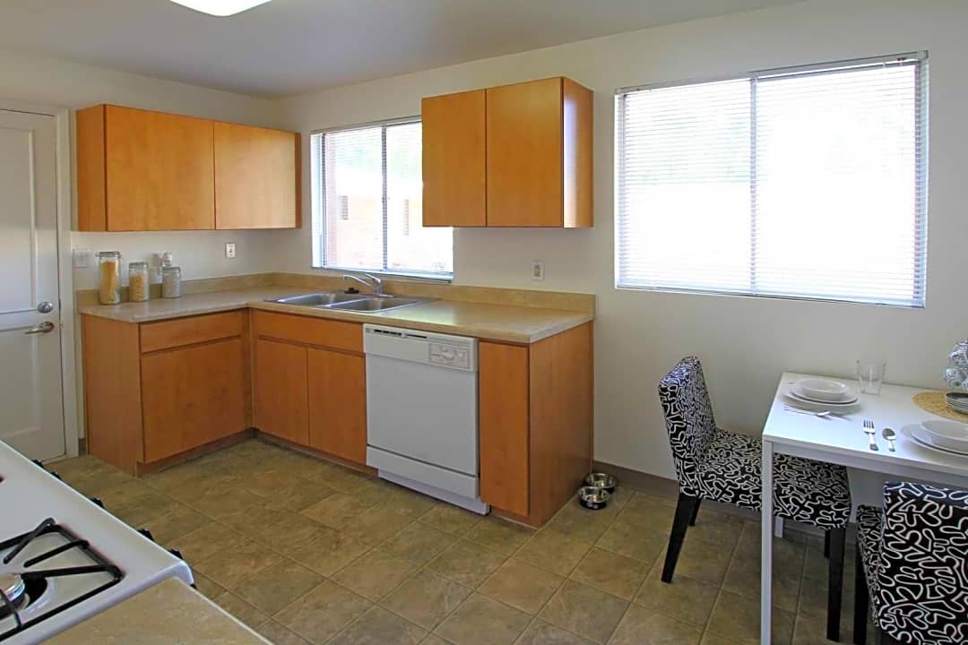 Park Lee - 1600 W Highland Ave | Phoenix, AZ Apartments for Rent | Rent.