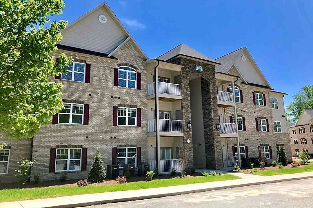 Landon Creek 4495 Old Battleground Rd Greensboro Nc Apartments For Rent Rent Com