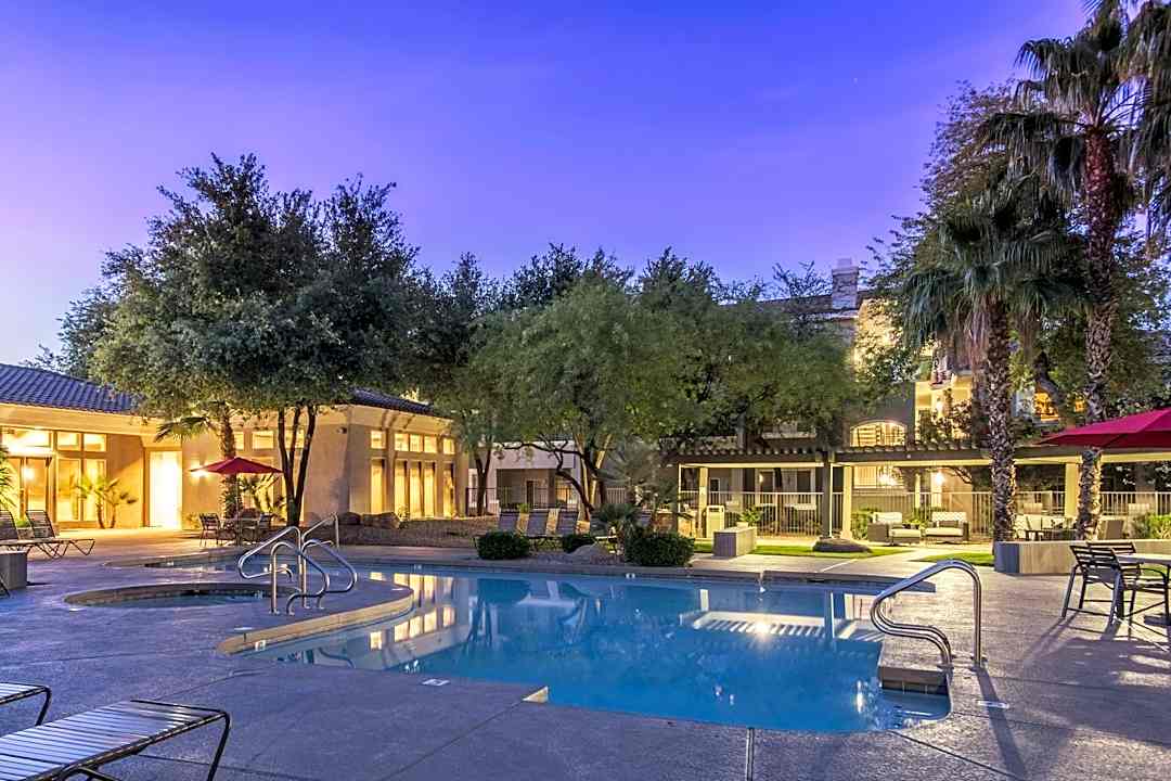 Cortland Arrowhead Summit 18330 North 79th Ave Glendale Az Apartments For Rent Rent Com