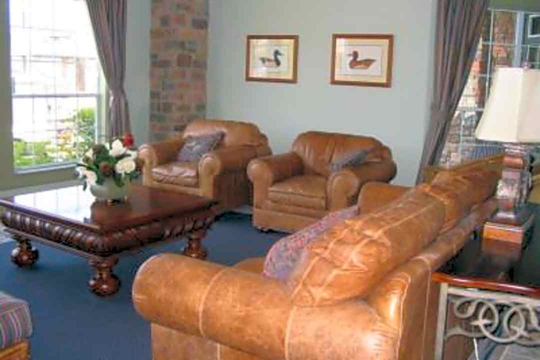 Almeda Park Apartments 10950 Tanner Park Ct Houston Tx Apartments For Rent Rent Com