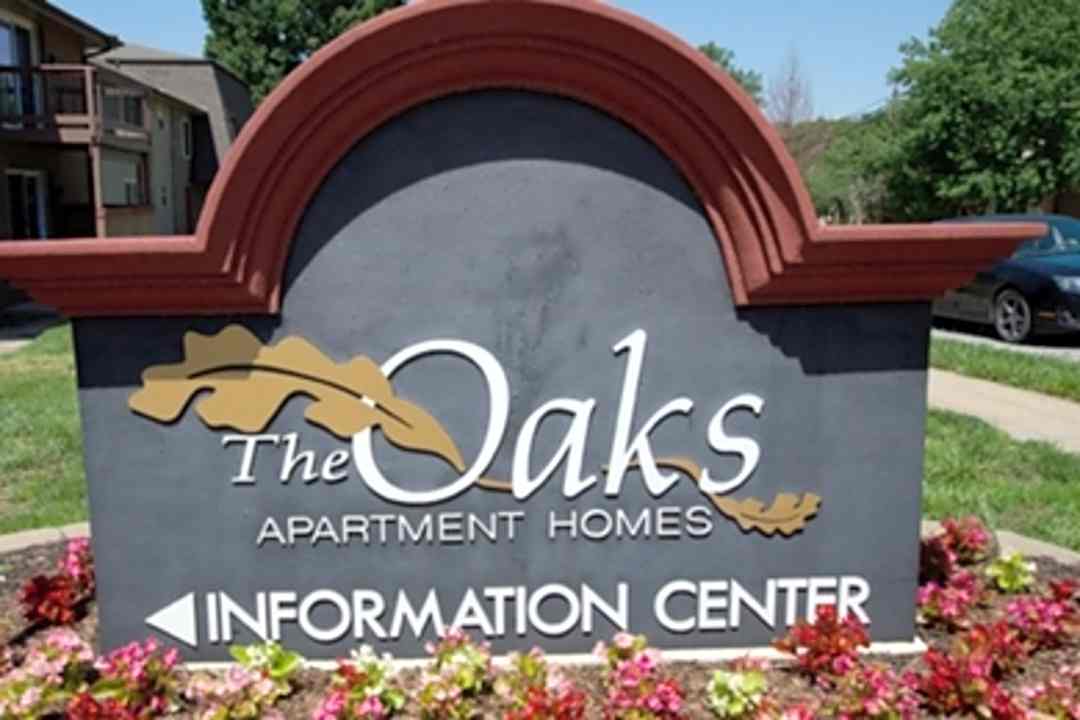 The Oaks Apartments - 1403 Sw 3rd St | Lees Summit, MO Apartments for Rent  | Rent.