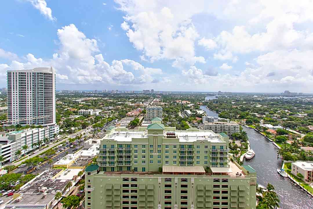 Icon Las Olas 500 E Las Olas Blvd Fort Lauderdale Fl Apartments For Rent Rent Com