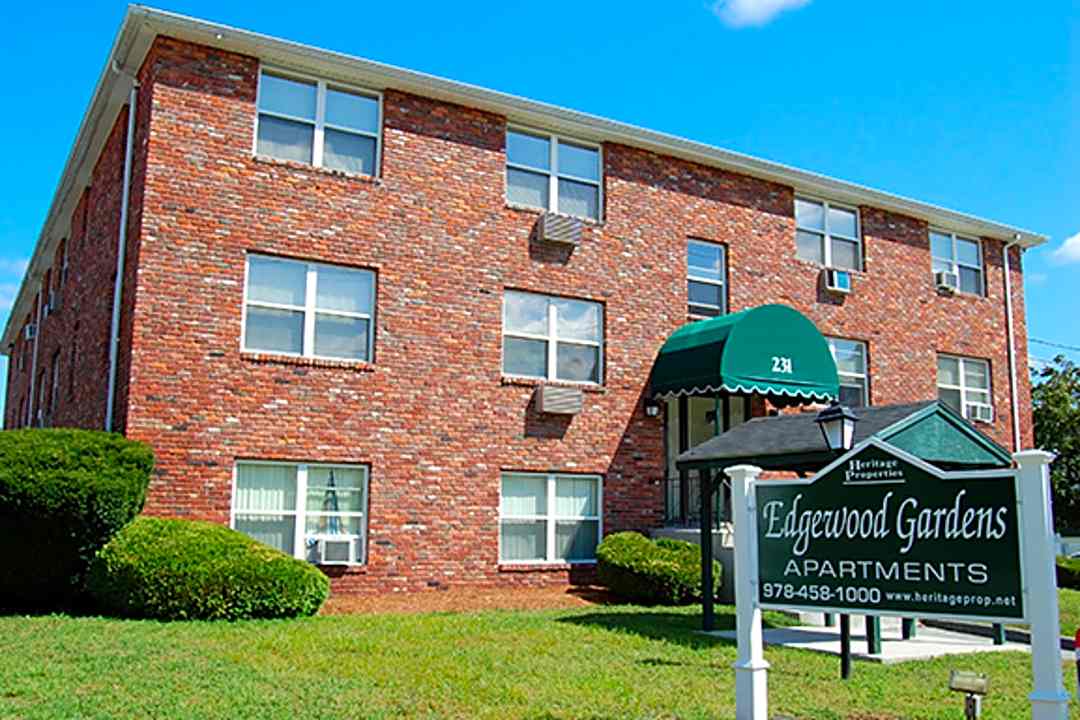 edgewood gardens 231 pine st lowell ma apartments for rent rent com