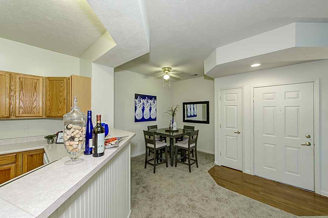 Autumn Chase 3717 Piermont Dr Indianapolis In Apartments For Rent Rent Com