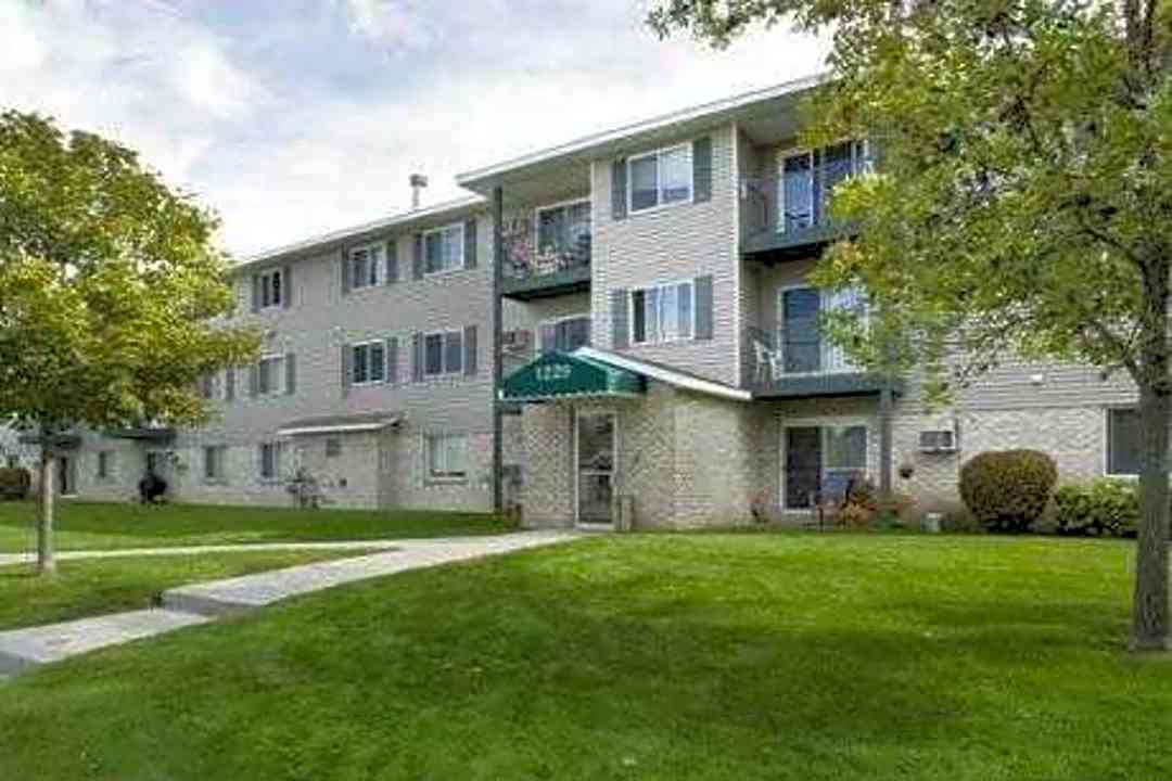 Arlington Ridge 1219 1229 South Taylor Shakopee Mn Apartments For Rent Rent Com
