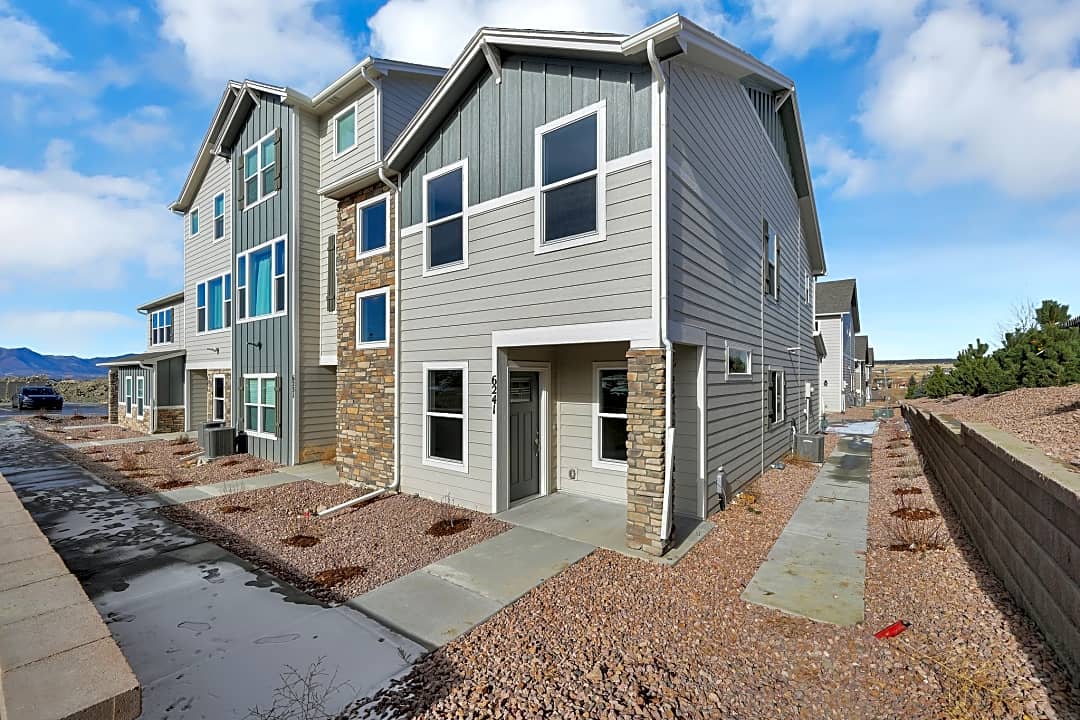 6241 Felsite Grv | Colorado Springs, CO Townhomes for Rent | Rent.