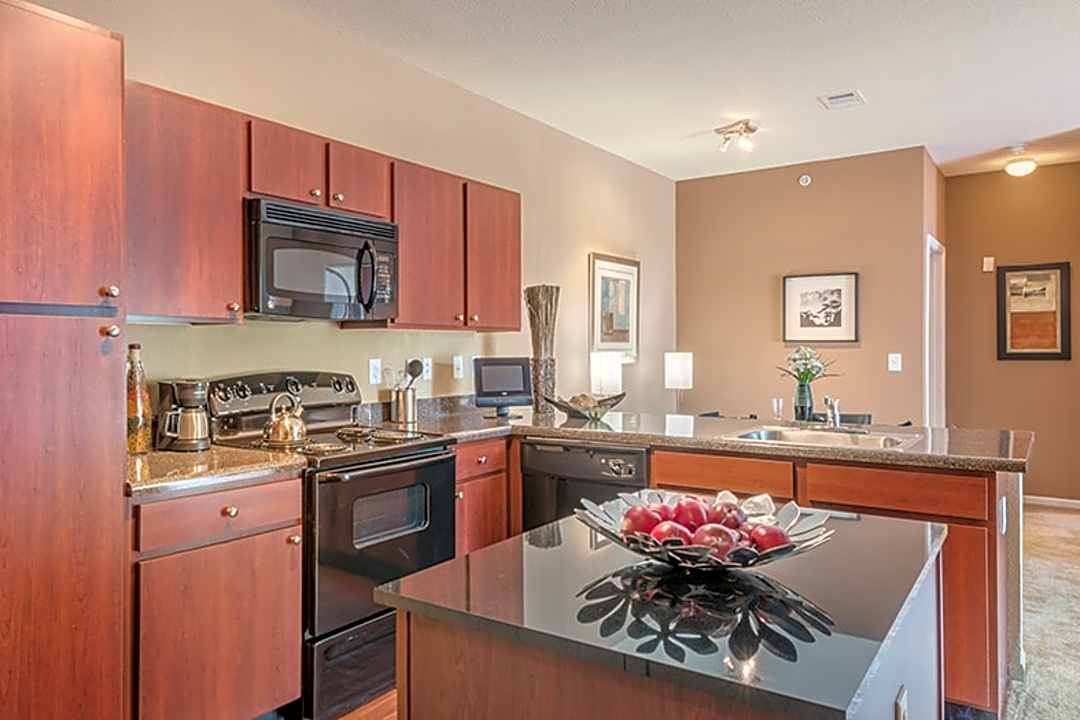 90  Aventura apartments hendersonville Prices