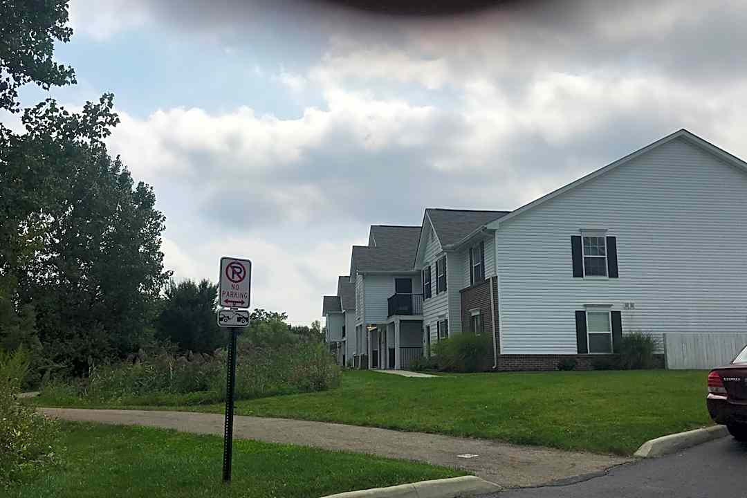 traditions at worthington woods 7325 cayman lane worthington oh apartments for rent rent com