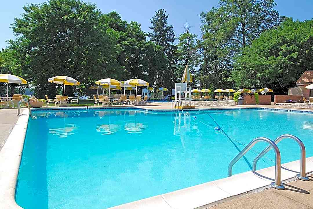 the apartments at delaire landing 30103 delaire landing rd philadelphia pa apartments for rent rent com