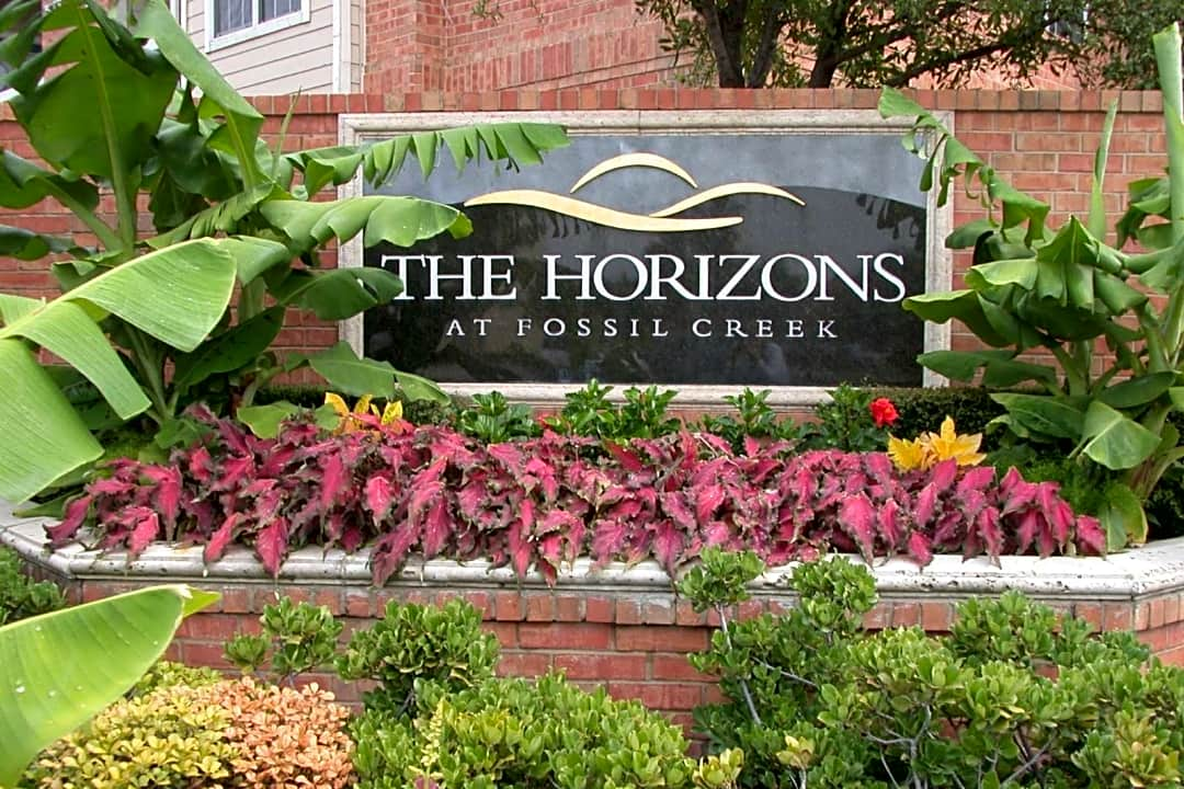 Horizons at Fossil Creek - 5800 Sandshell Dr | Fort Worth, TX Apartments  for Rent | Rent.