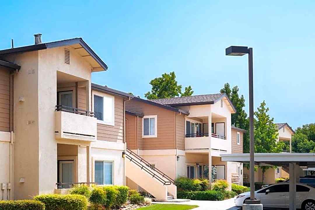 Avery At Towncentre 1275 Central Blvd Brentwood Ca Apartments For Rent Rent Com