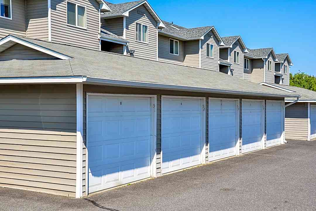 Ashton Apartments 3630 E 51st Ave Spokane Wa Apartments For Rent Rent Com