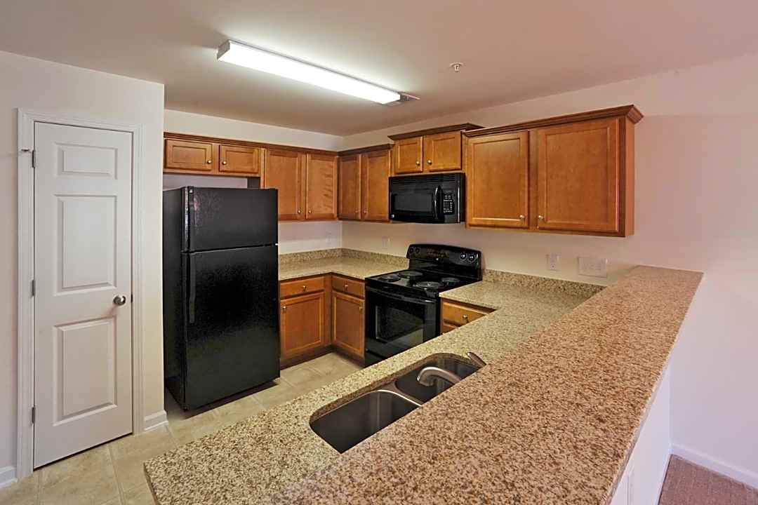 wallburg landing 4825 wallburg landing st winston salem nc apartments for rent rent com