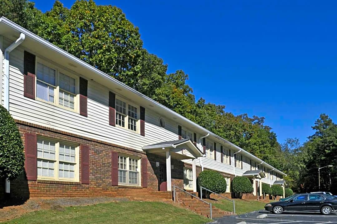 Eagle Creek - 4280 S Lee St | Buford, GA Apartments for Rent | Rent.
