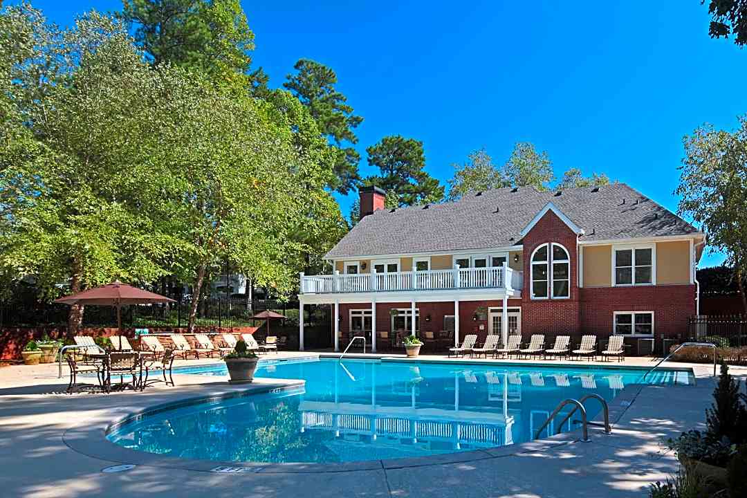 Wood Bridge Apartments 680 Park Bridge Pkwy Alpharetta Ga Apartments For Rent Rent Com