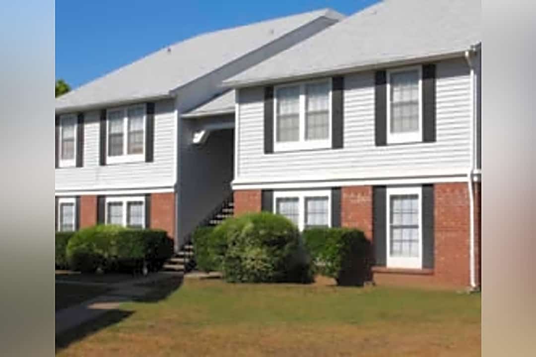 Arbors Of Bastrop Apartments 202 Childers Dr Bastrop Tx Apartments For Rent Rent Com