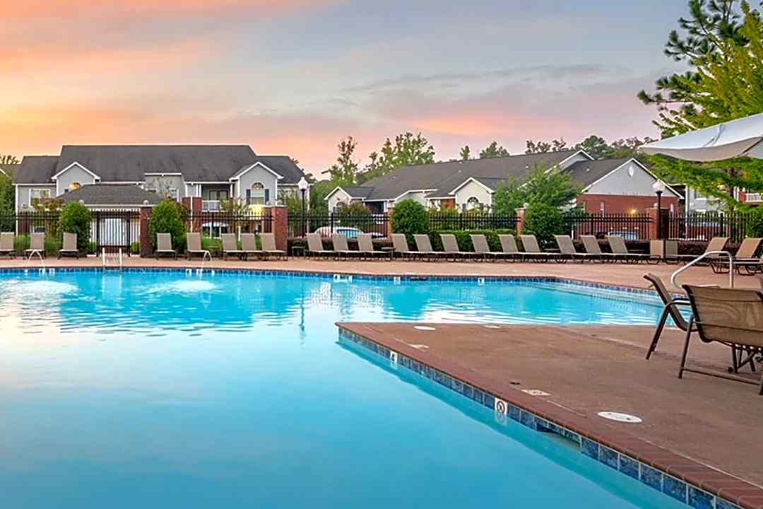 The Palisades At Chenal Valley 1501 Rahling Rd Little Rock Ar Apartments For Rent Rent Com