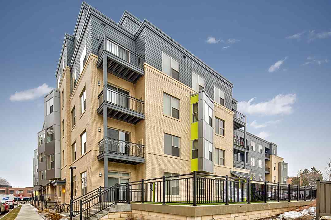 8twenty Park Apartments 820 S Park St Madison Wi Apartments For Rent Rent Com
