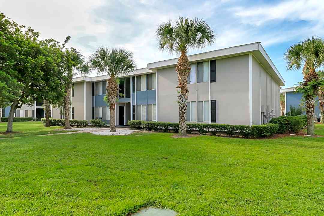 Avesta Treesdale 1818 9th Ave E Bradenton Fl Apartments For Rent Rent Com