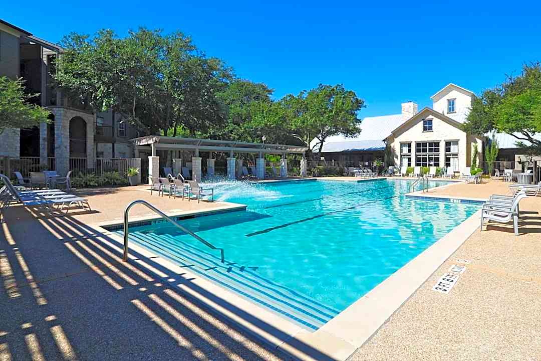 Abelia Flats 8225 Fm 620 N Austin Tx Apartments For Rent Rent Com
