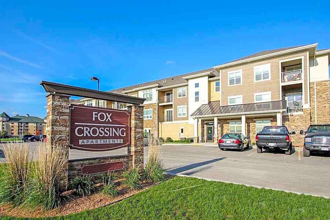 fox crossing apartments 200 bridge st burlington wi apartments for rent rent com