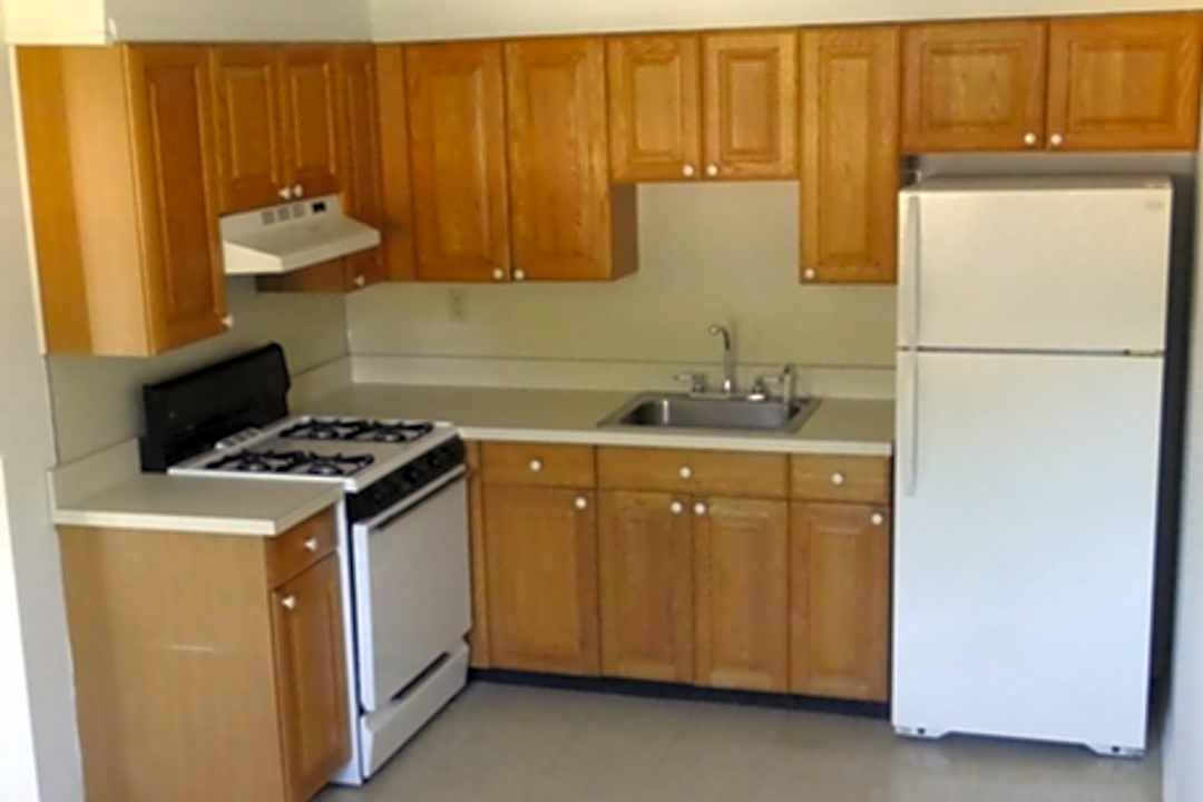 Green Valley 200 Grant Ave Somerdale Nj Apartments For Rent Rent Com