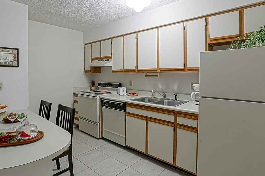 52 Cheap Apartments on shepherd rd lakeland fl with Small Space