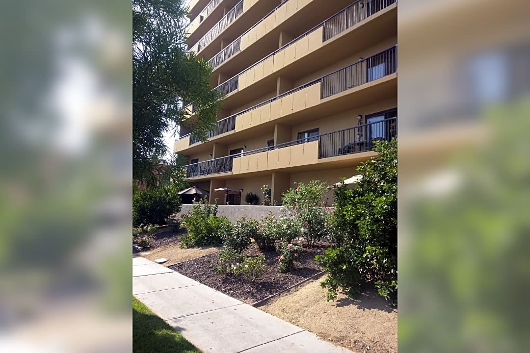 Casa de la Paloma - 133 S Kenwood St | Glendale, CA Apartments for Rent |  Rent.