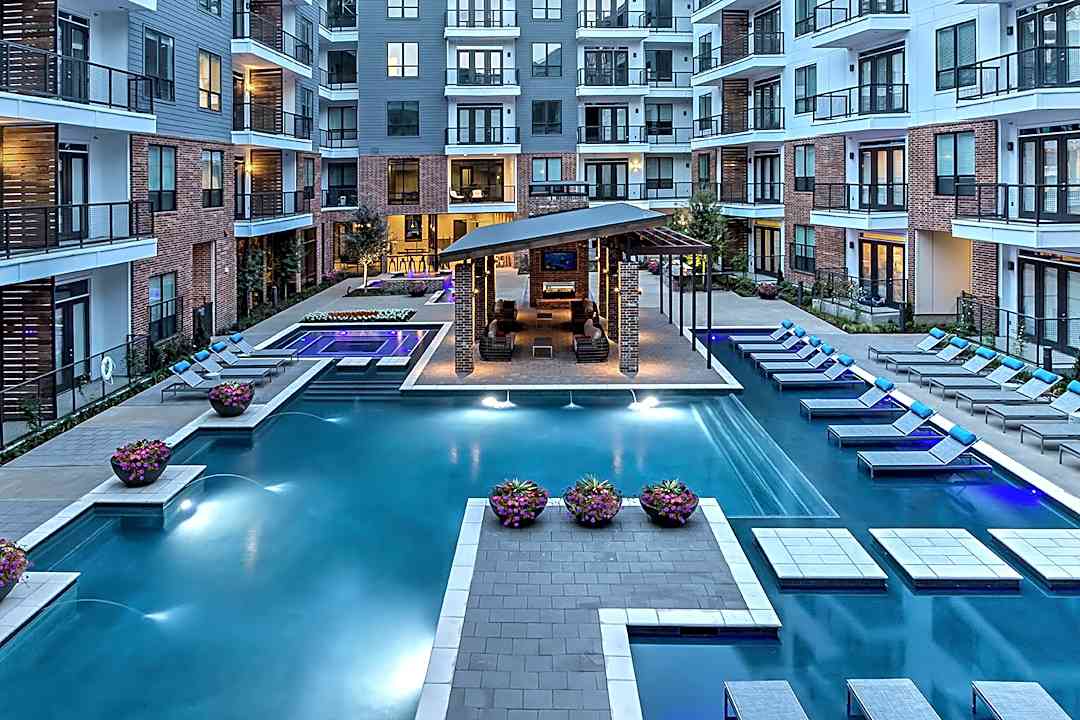 B F Flats 2650 N Fitzhugh Ave Dallas Tx Apartments For Rent Rent Com