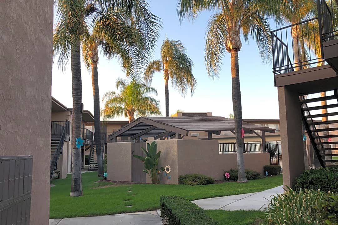 Casa Linda Apartments - 540 Wier Rd | San Bernardino, CA Apartments for  Rent | Rent.