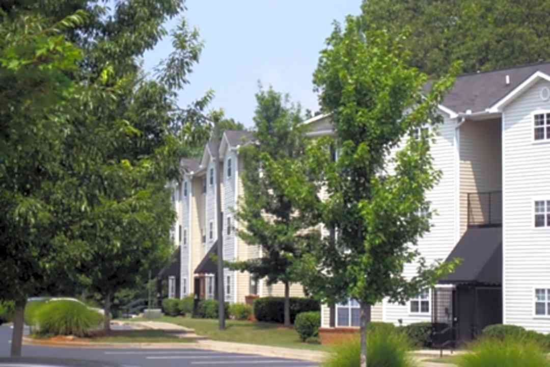 Creekside Apartment Homes 3637 Pleasantdale Rd Atlanta Ga Apartments For Rent Rent Com