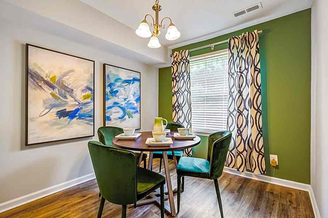 Howard Crossing Apartment Homes - 8732 Town And Country Blvd Ellicott City Md Apartments For Rent Rentcom