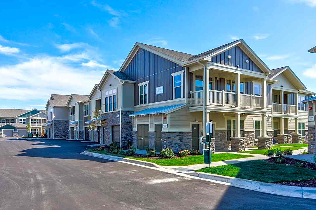 springs at cobblestone lake 15899 elmhurst ln apple valley mn apartments for rent rent com