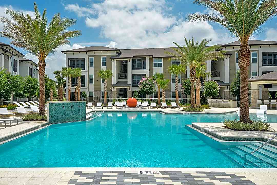 Bainbridge Casselberry 3851 Grandpine Way Casselberry Fl Apartments For Rent Rent Com