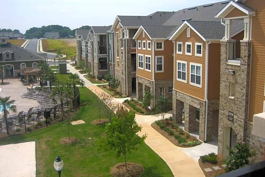 Spring Place Apartments 3610 Clifton Rd Greensboro Nc Apartments For Rent Rent