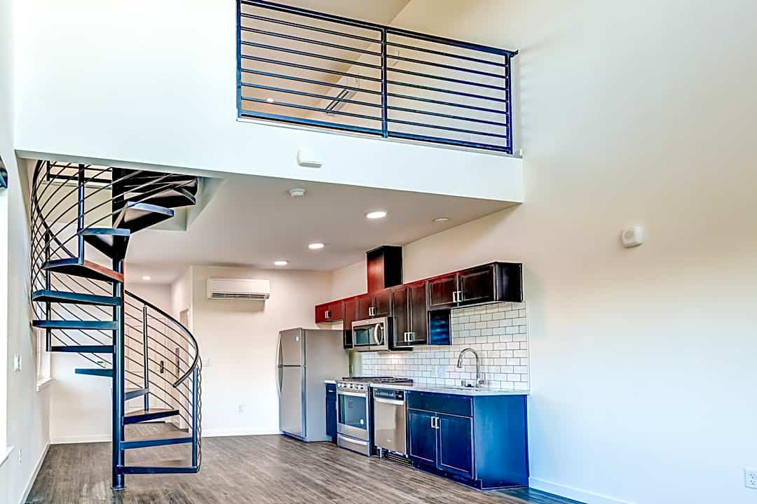 Angelino Luxury Apartment Homes 945 48th St Sacramento Ca Apartments For Rent Rent Com