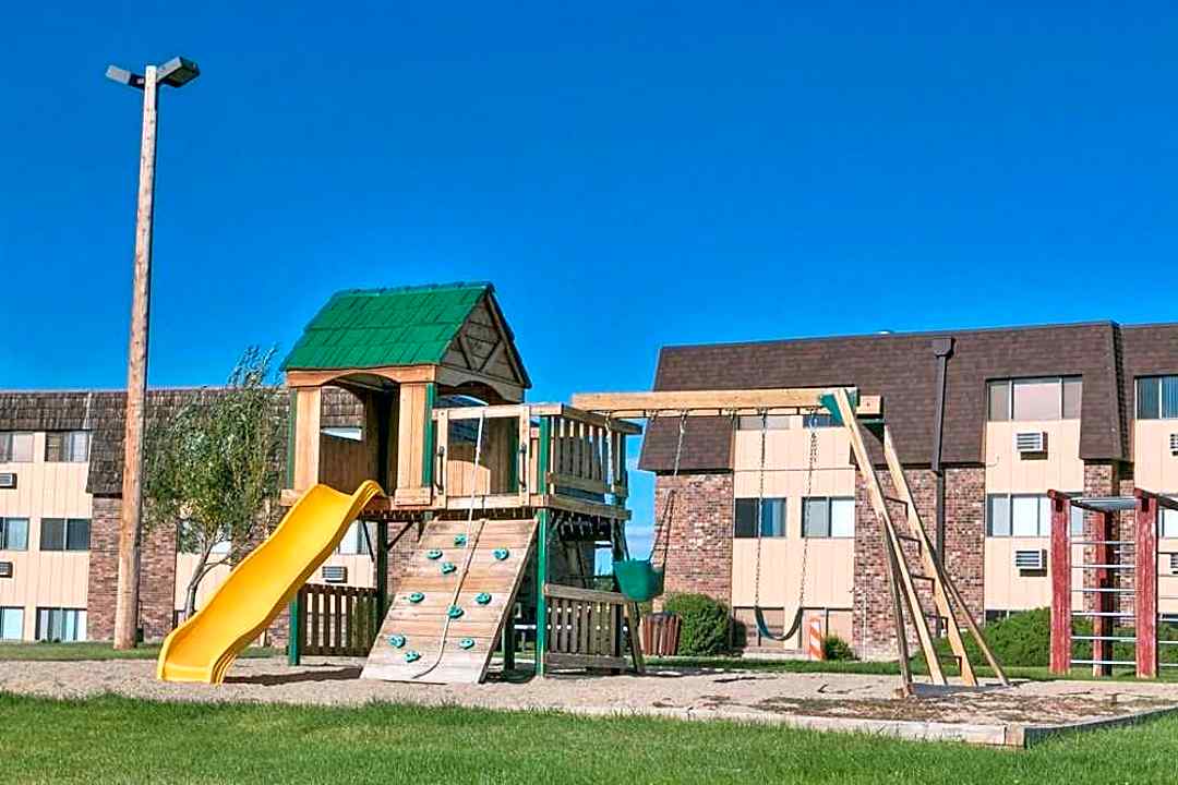 Foxhill Apartments - 1900 S Missouri Ave Casper Wy Apartments For Rent Rentcom