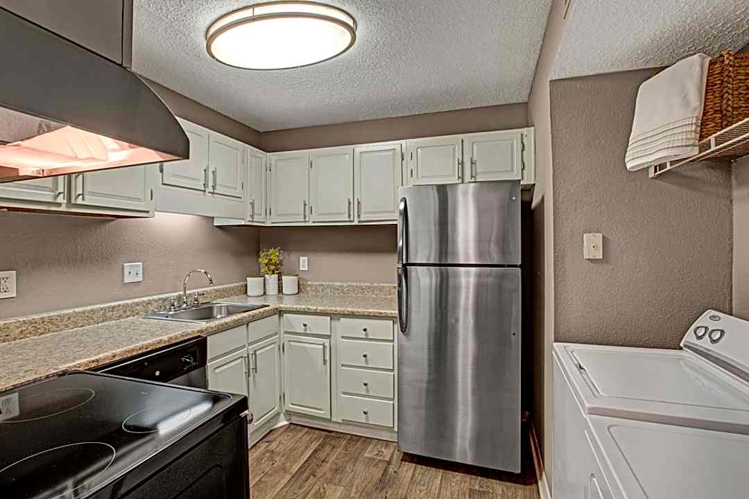 Landry At East Cobb 2575 Delk Rd Se Marietta Ga Apartments For Rent Rent Com