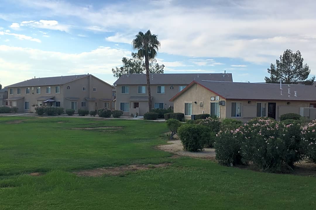 Las Casa Apartments - 51550 Tyler St | Coachella, CA Apartments for Rent |  Rent.