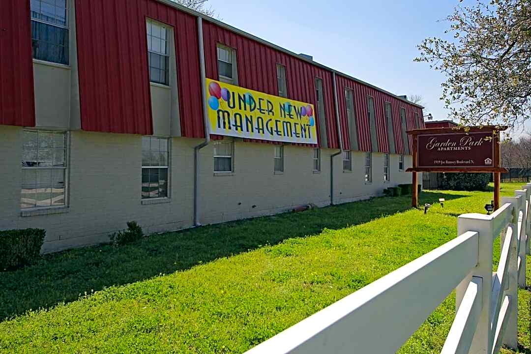 garden park apartments 1919 j ramsey blvd n greenville tx apartments for rent rent com