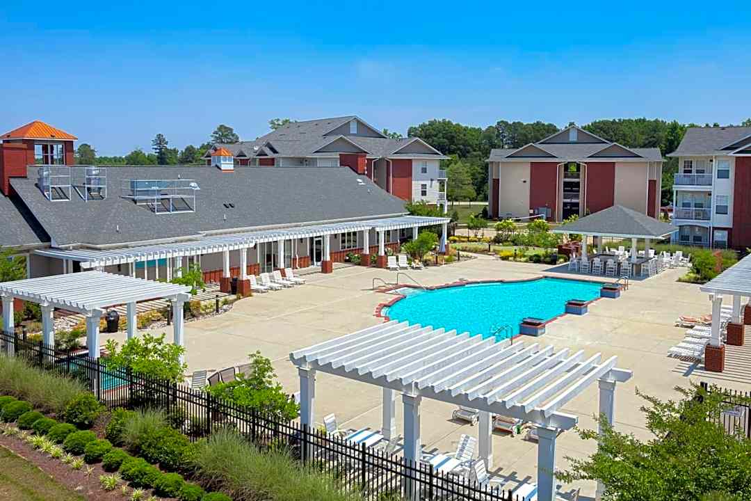 1200 Acqua Luxury Apartments 1200 Harrison Creek Blvd Petersburg Va Apartments For Rent Rent Com