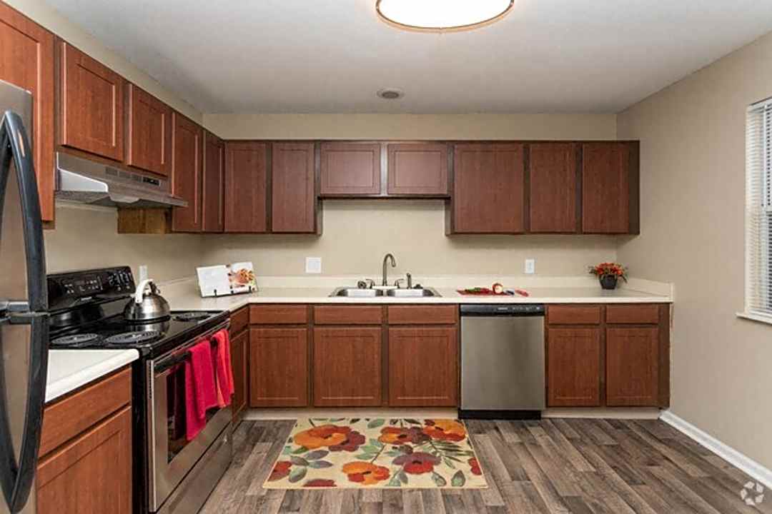 canyon cove villas and townhomes 5987 thunder hollow dr toledo oh apartments for rent rent com