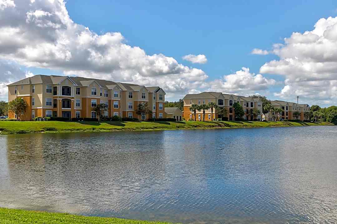 Aluna Largo 14330 58th St N Clearwater Fl Apartments For Rent Rent Com