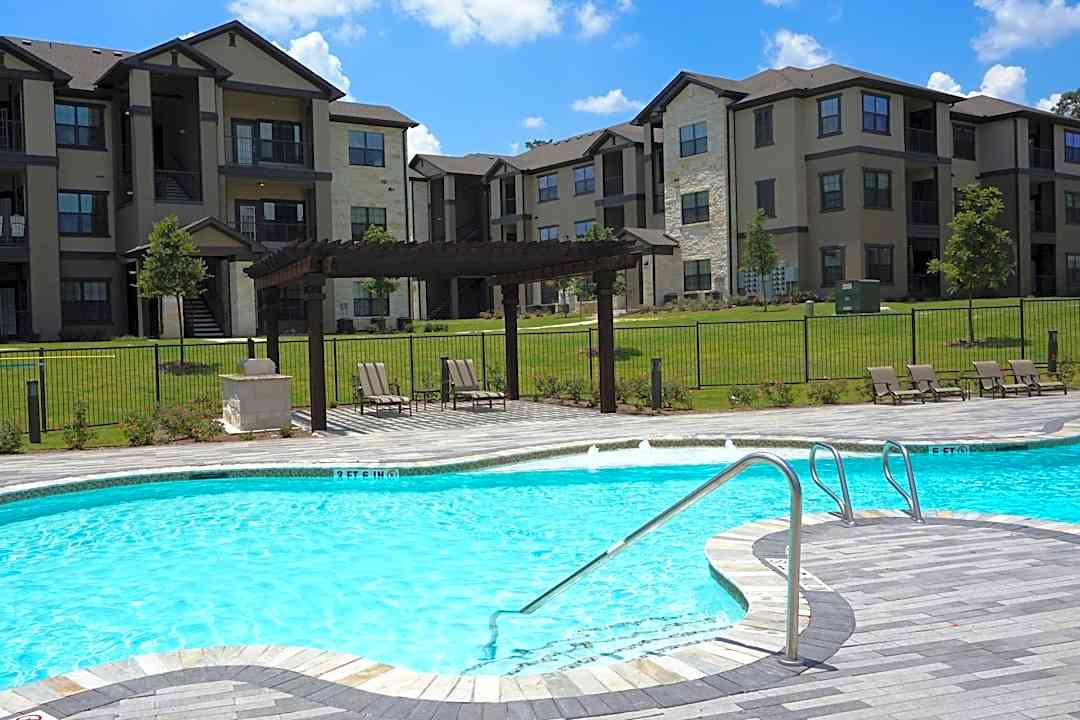 west creek apartments conroe