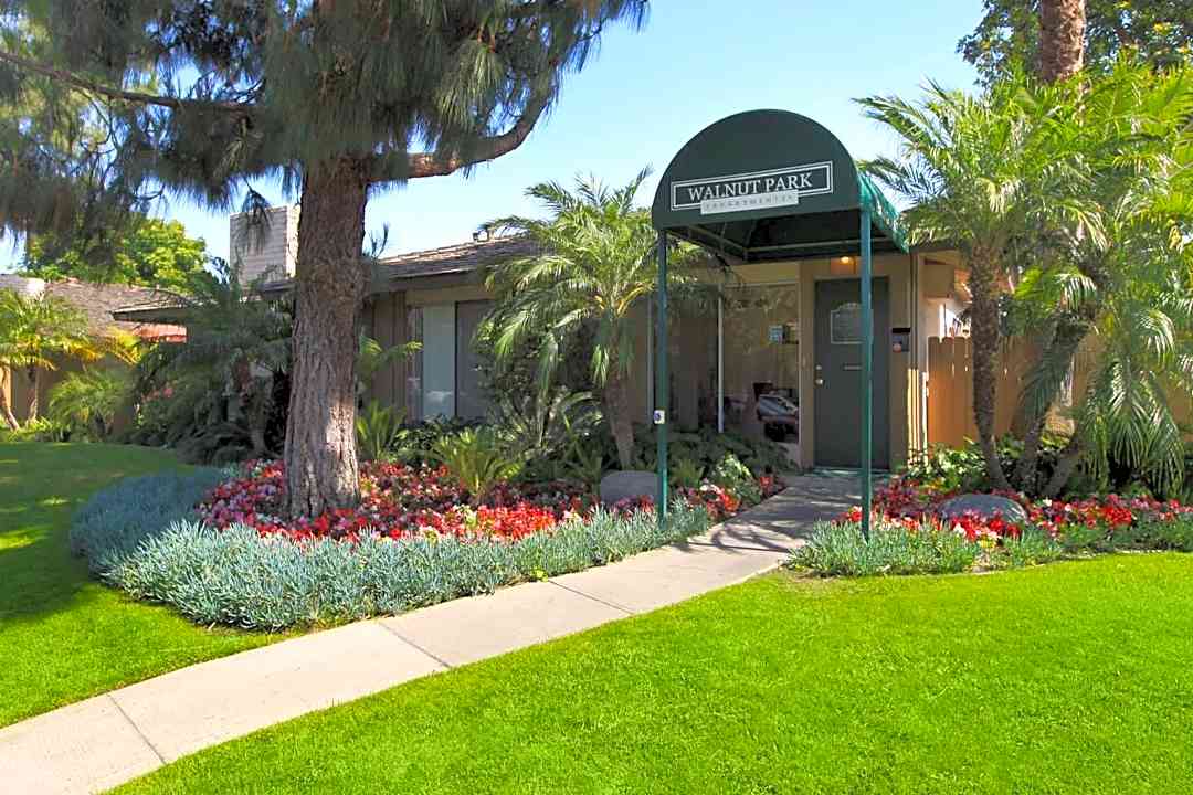 walnut park apartments anaheim