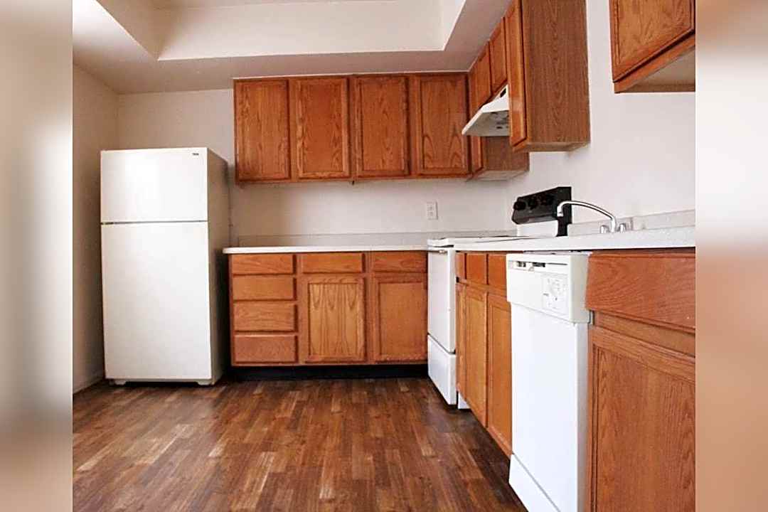 antioch crossing 8710 west 106th terrace overland park ks apartments for rent rent com