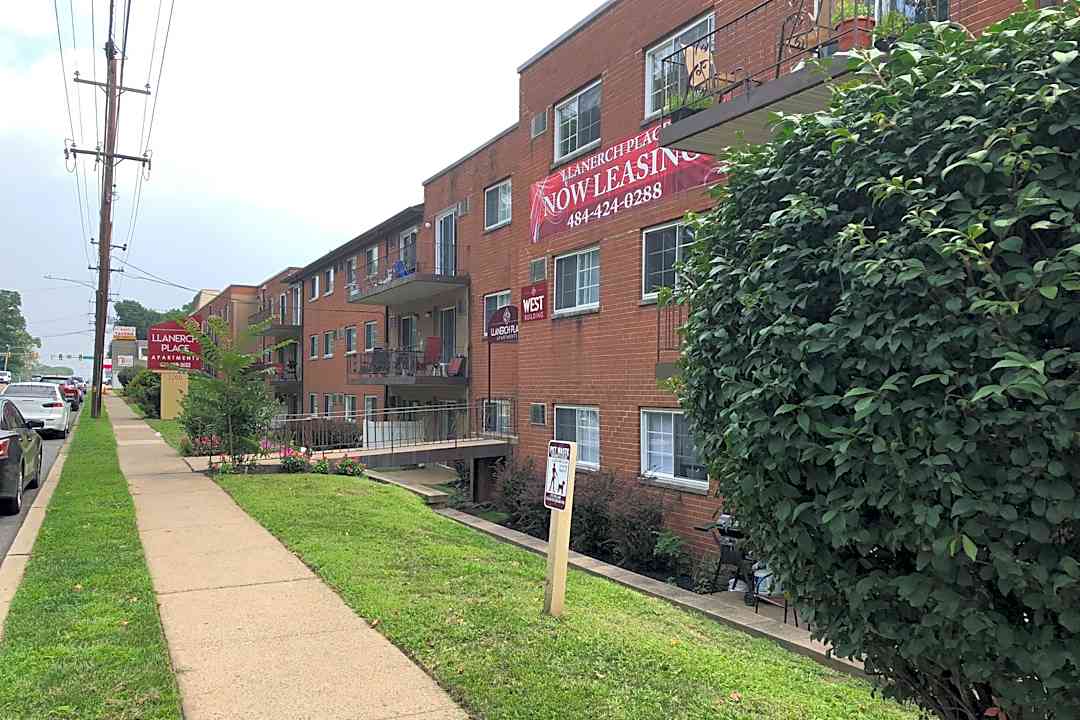Llanerch Place 3200 Township Line Rd Unit 19w Drexel Hill Pa Apartments For Rent Rent Com